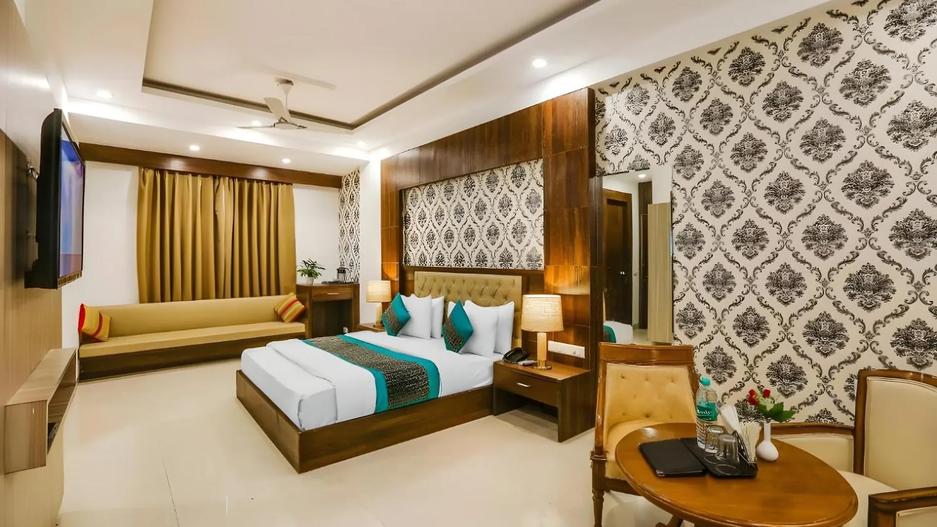 Hotel Almaty International With Free Airport Transffer New Delhi