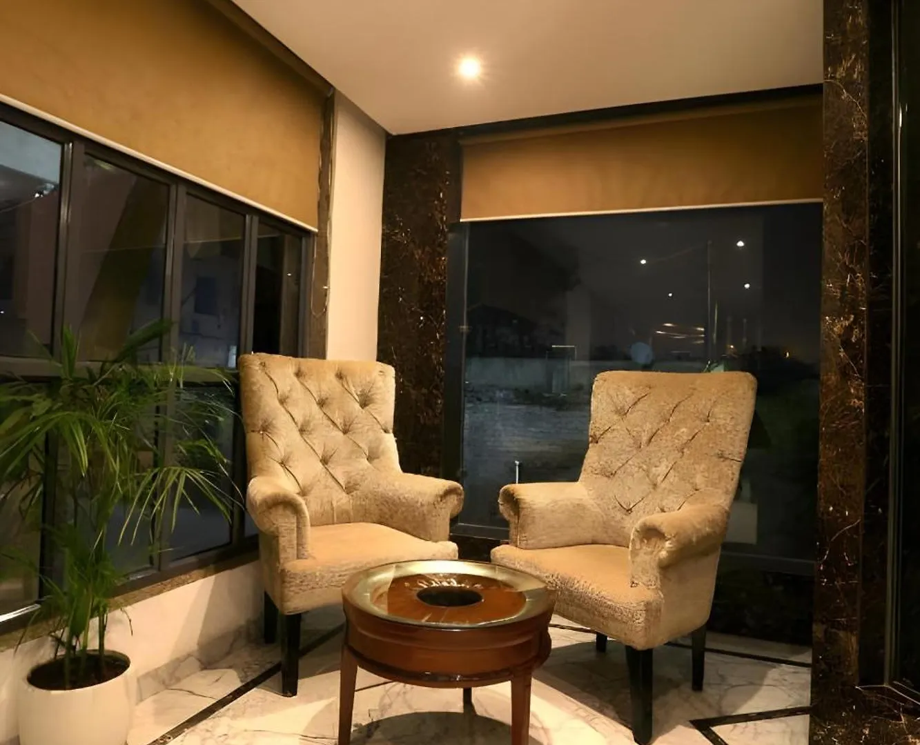 Hotel Almaty International With Free Airport Transffer New Delhi